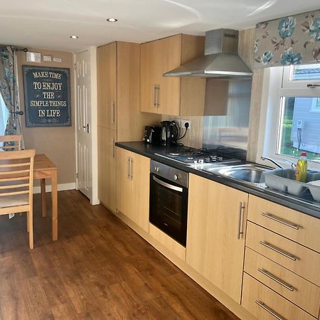 2 Bedroom Self-Catering Chalet Steps Buitenkant foto