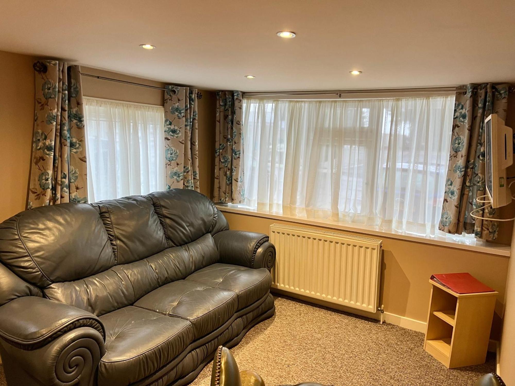 2 Bedroom Self-Catering Chalet Steps Buitenkant foto