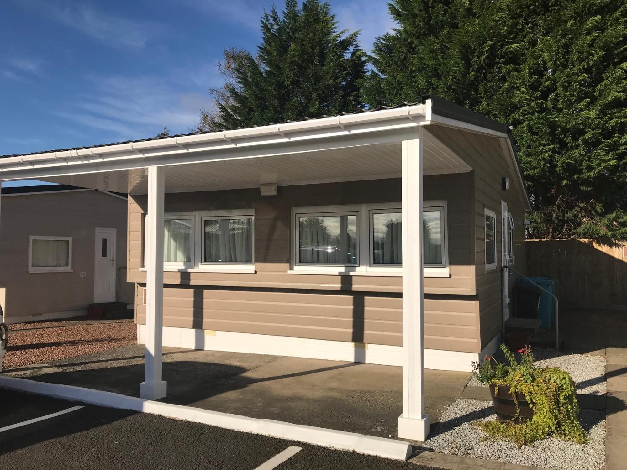 2 Bedroom Self-Catering Chalet Steps Buitenkant foto