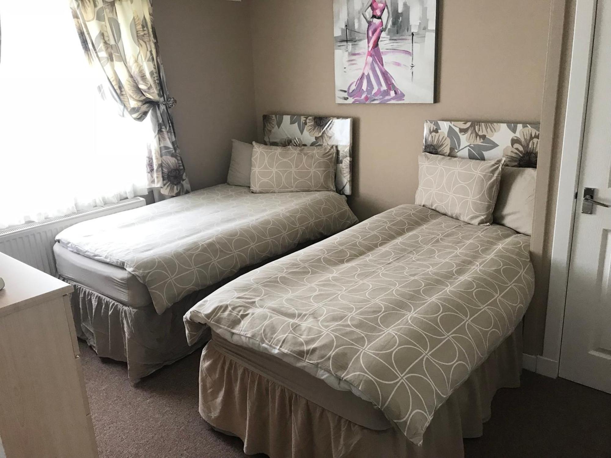 2 Bedroom Self-Catering Chalet Steps Buitenkant foto