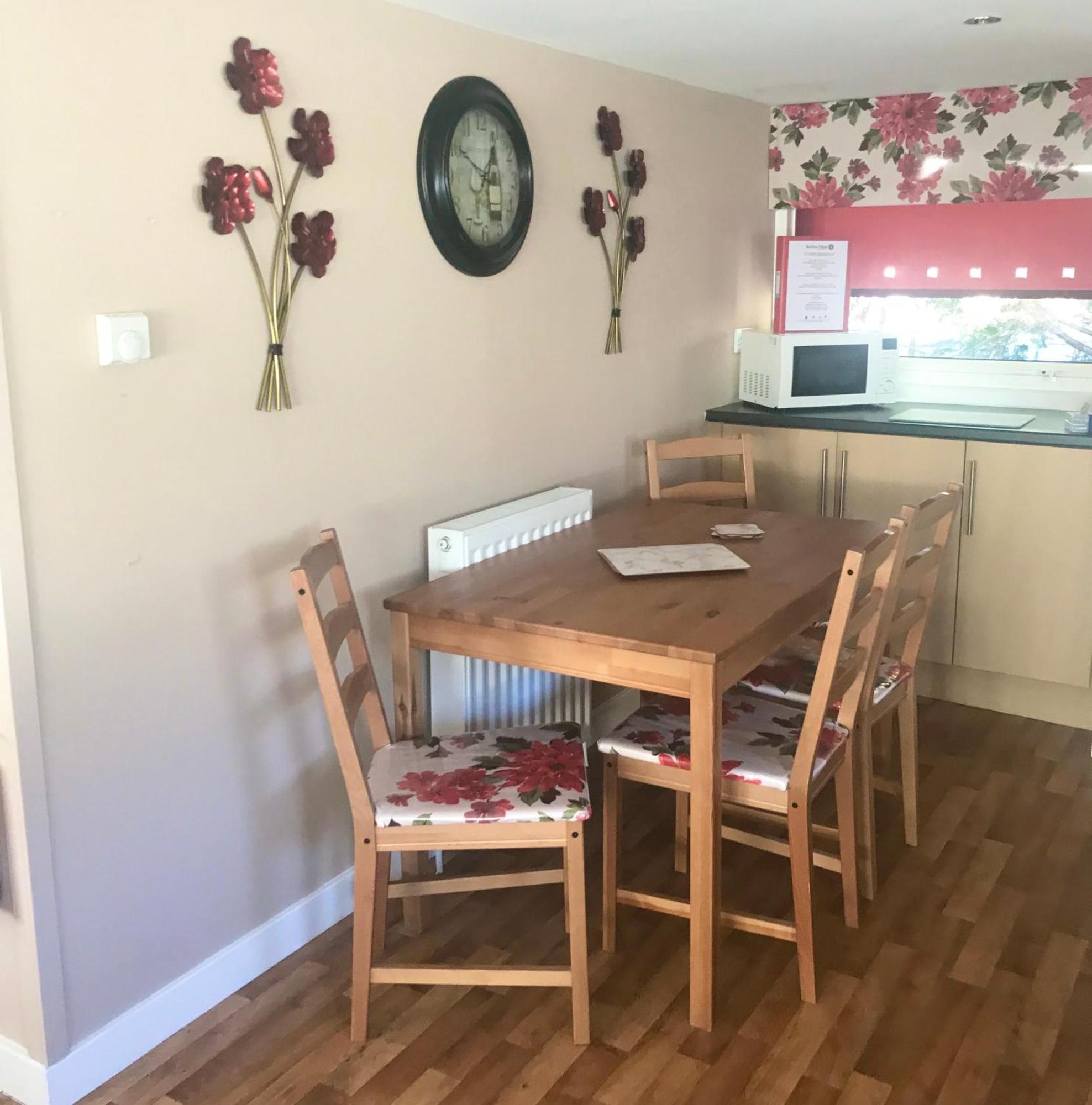 2 Bedroom Self-Catering Chalet Steps Buitenkant foto